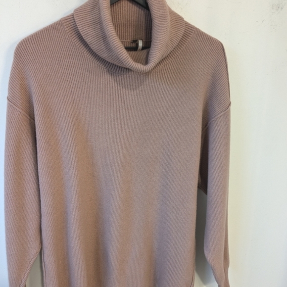 Free People Softly Structured Knit Tunic Sweater Women's Size Small - Picture 3 of 7